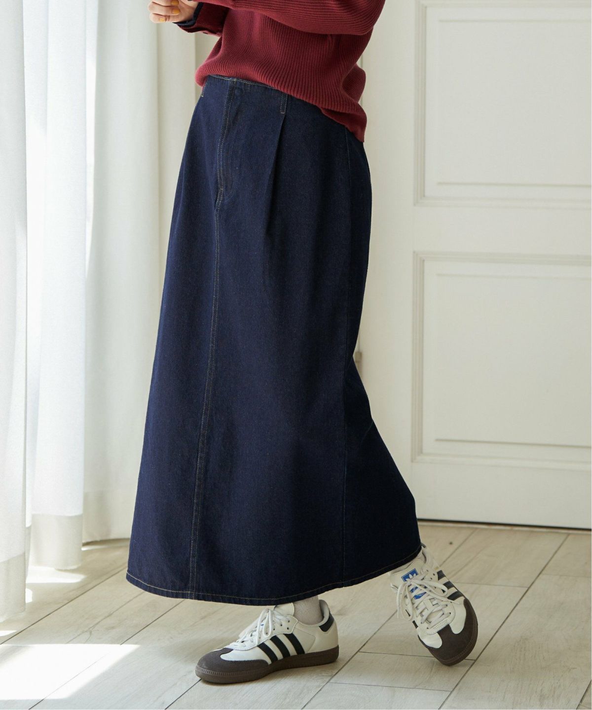 ネイビーブルー