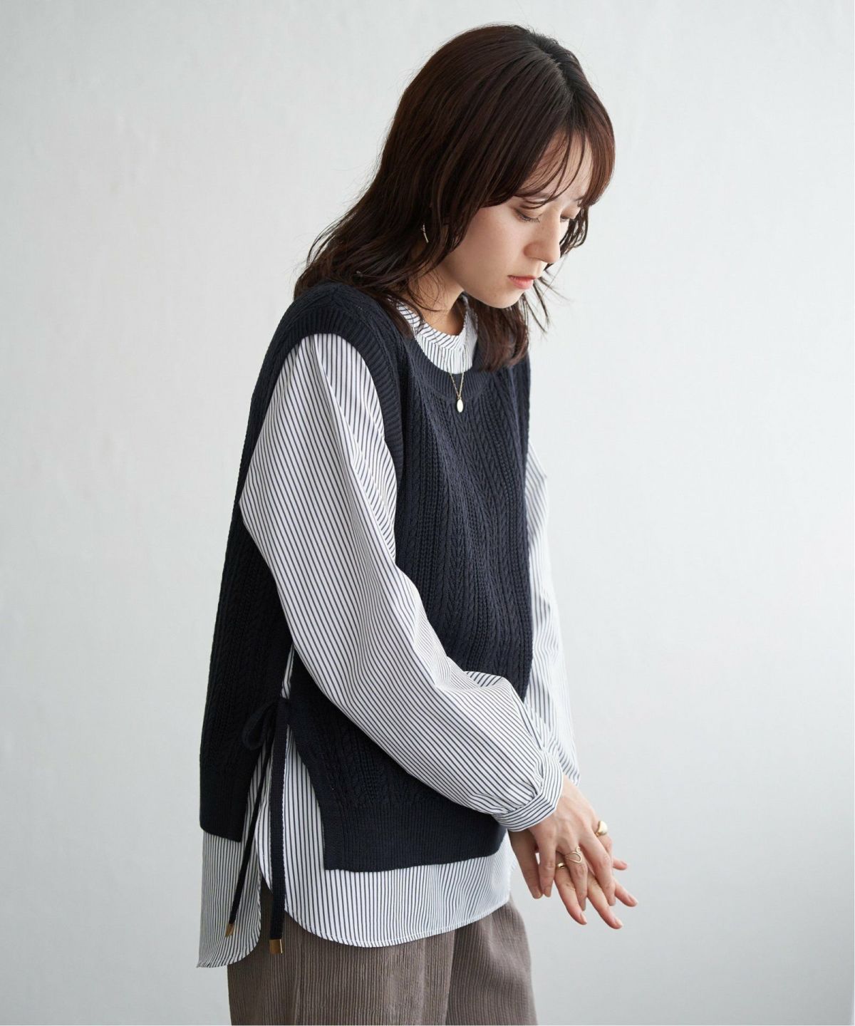 ネイビーブルー