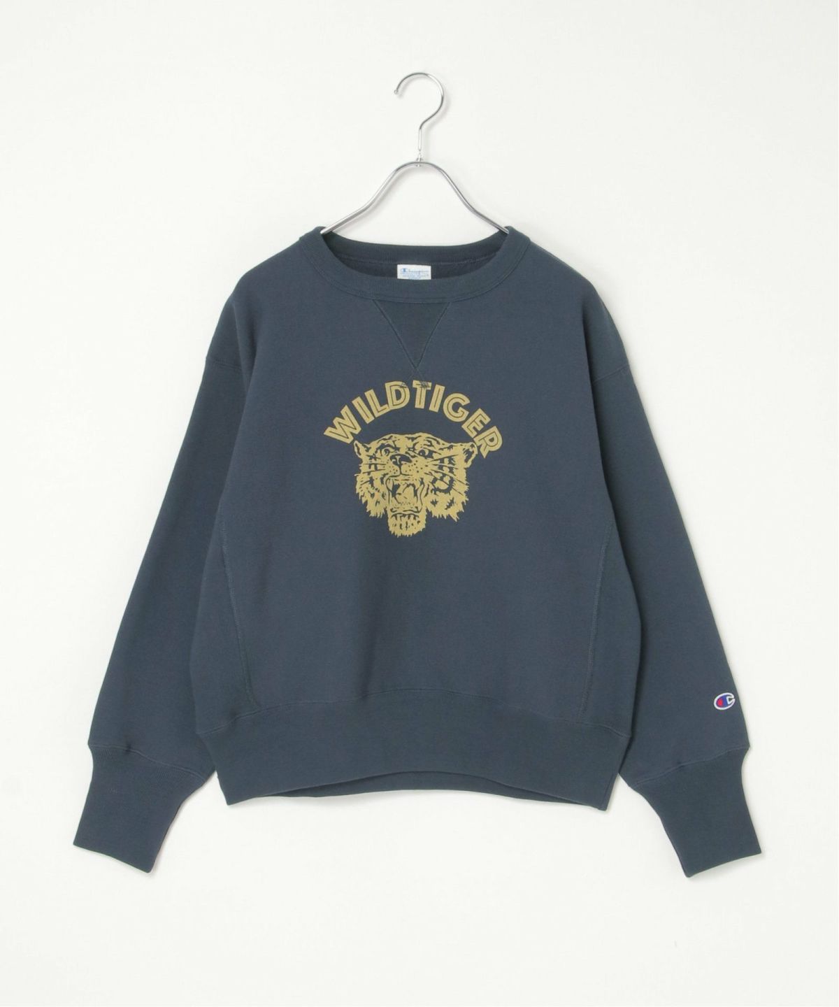 ダークネイビー