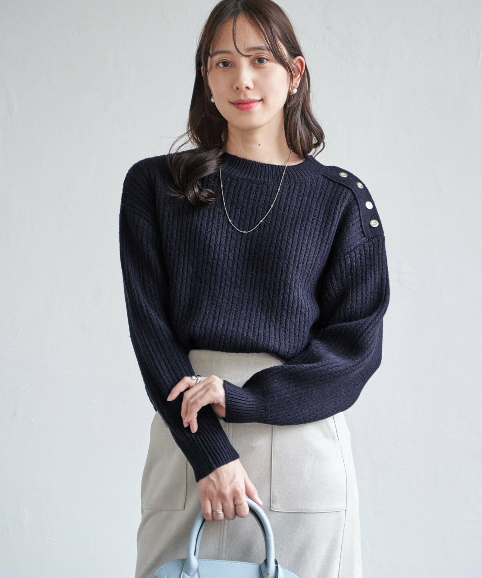 ネイビーブルー