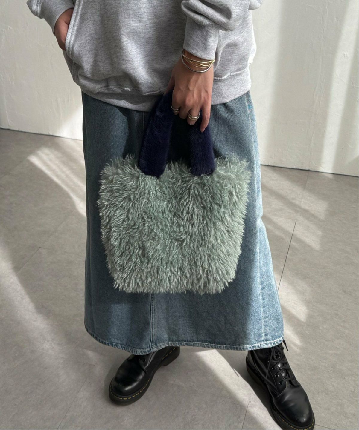 ミントグリーン