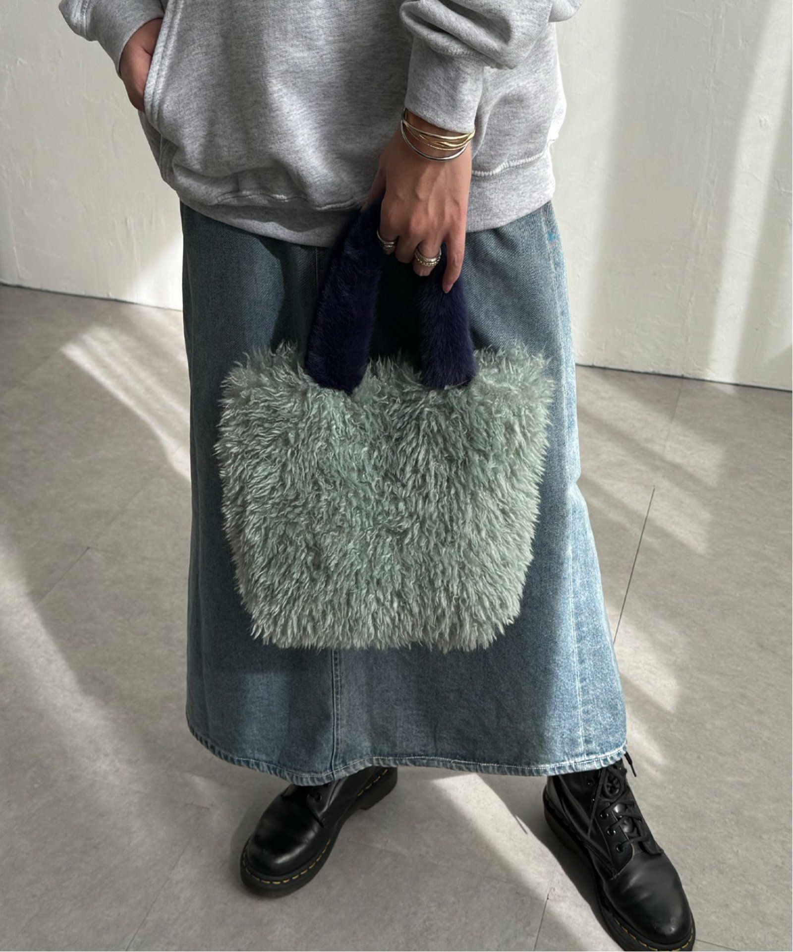 ミントグリーン