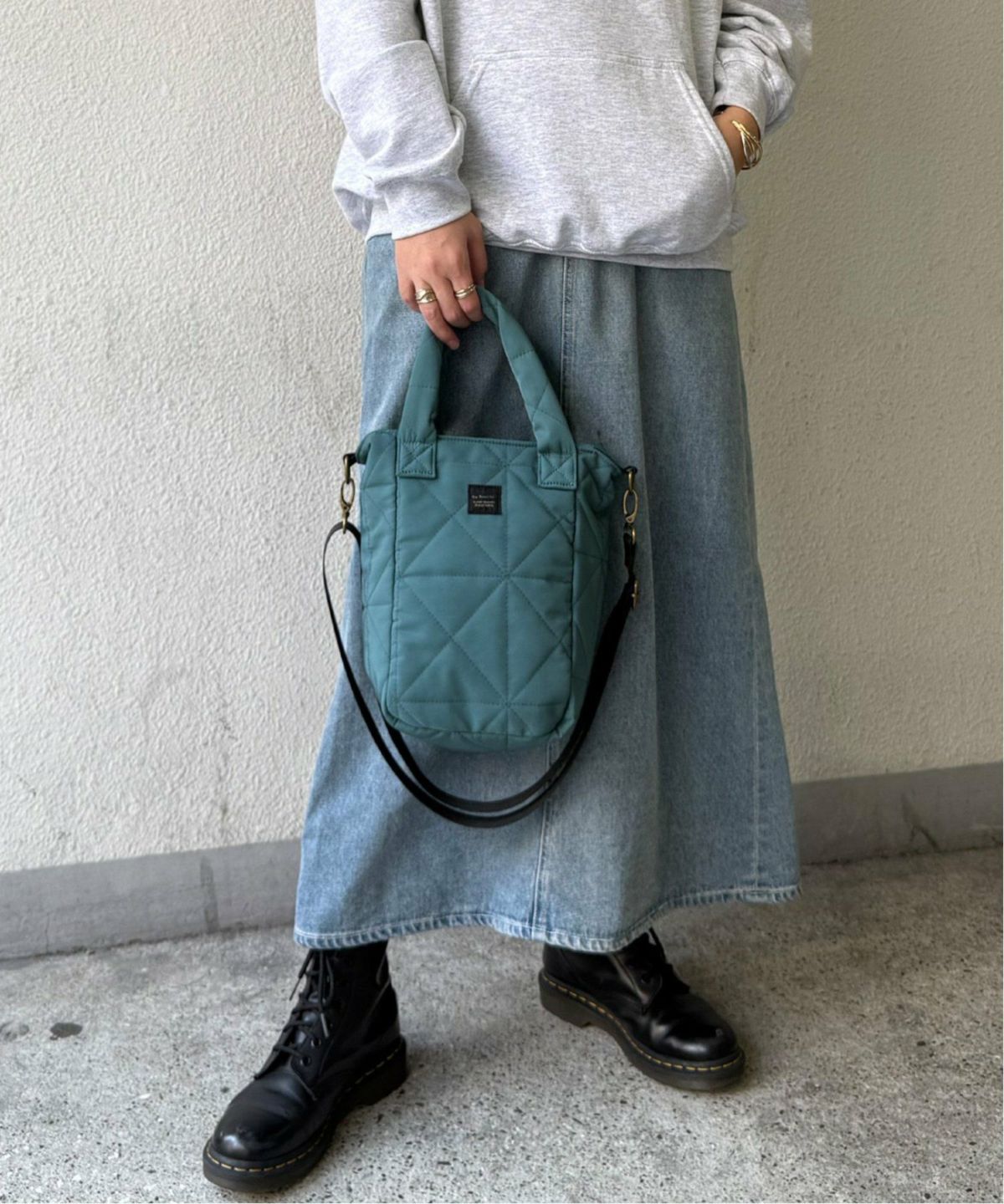 ブルーグリーン