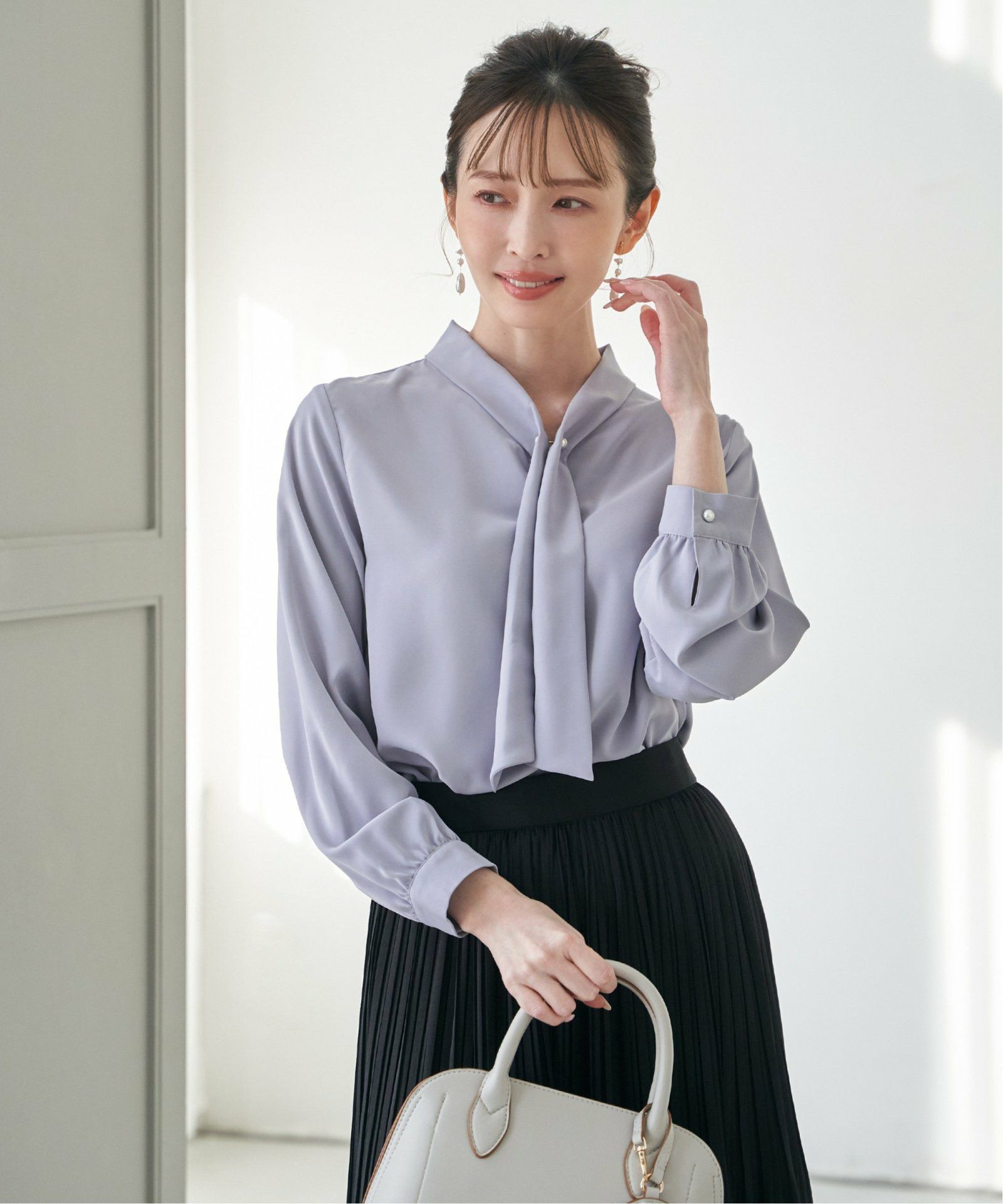 サックスブルー