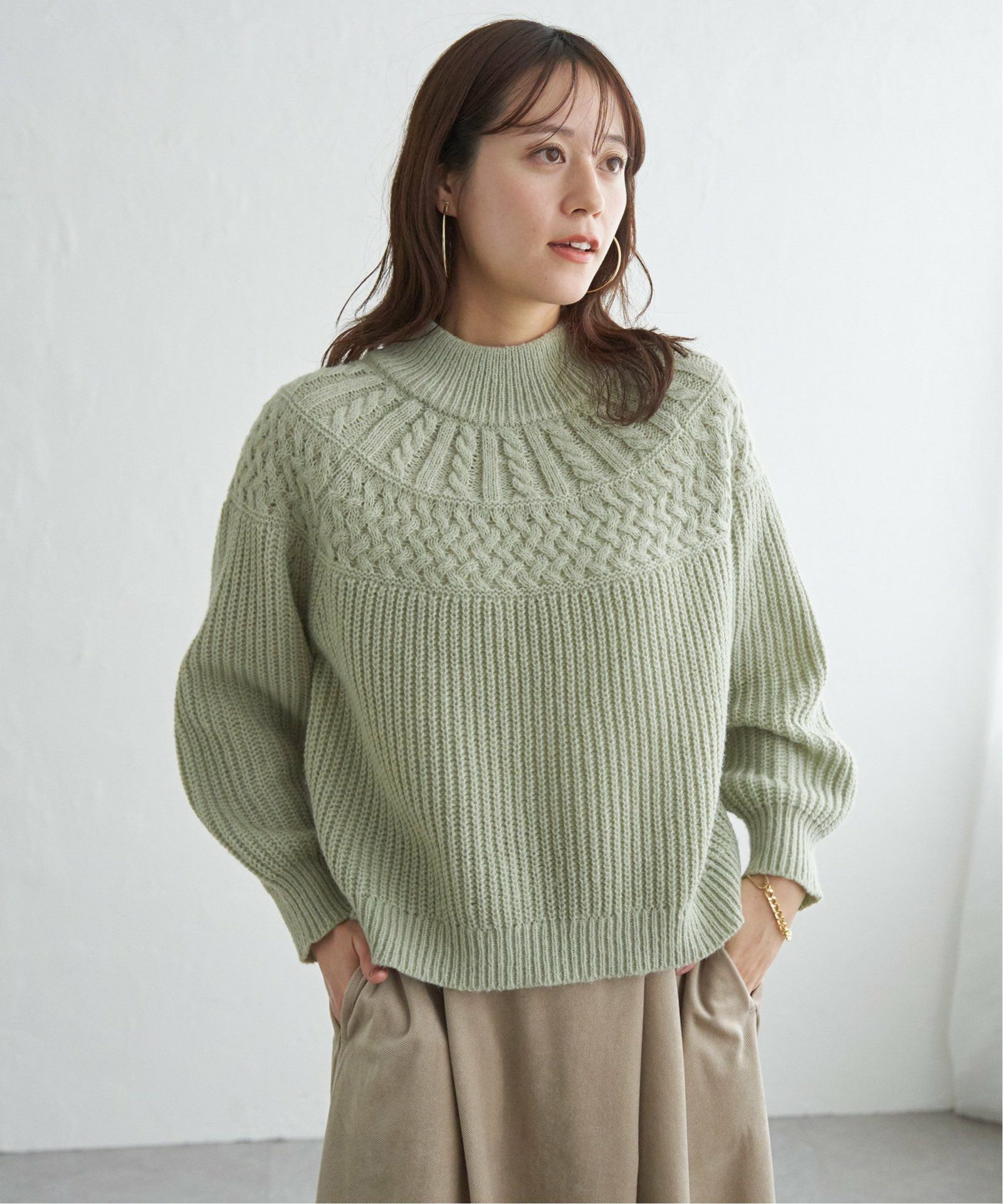 ミントグリーン