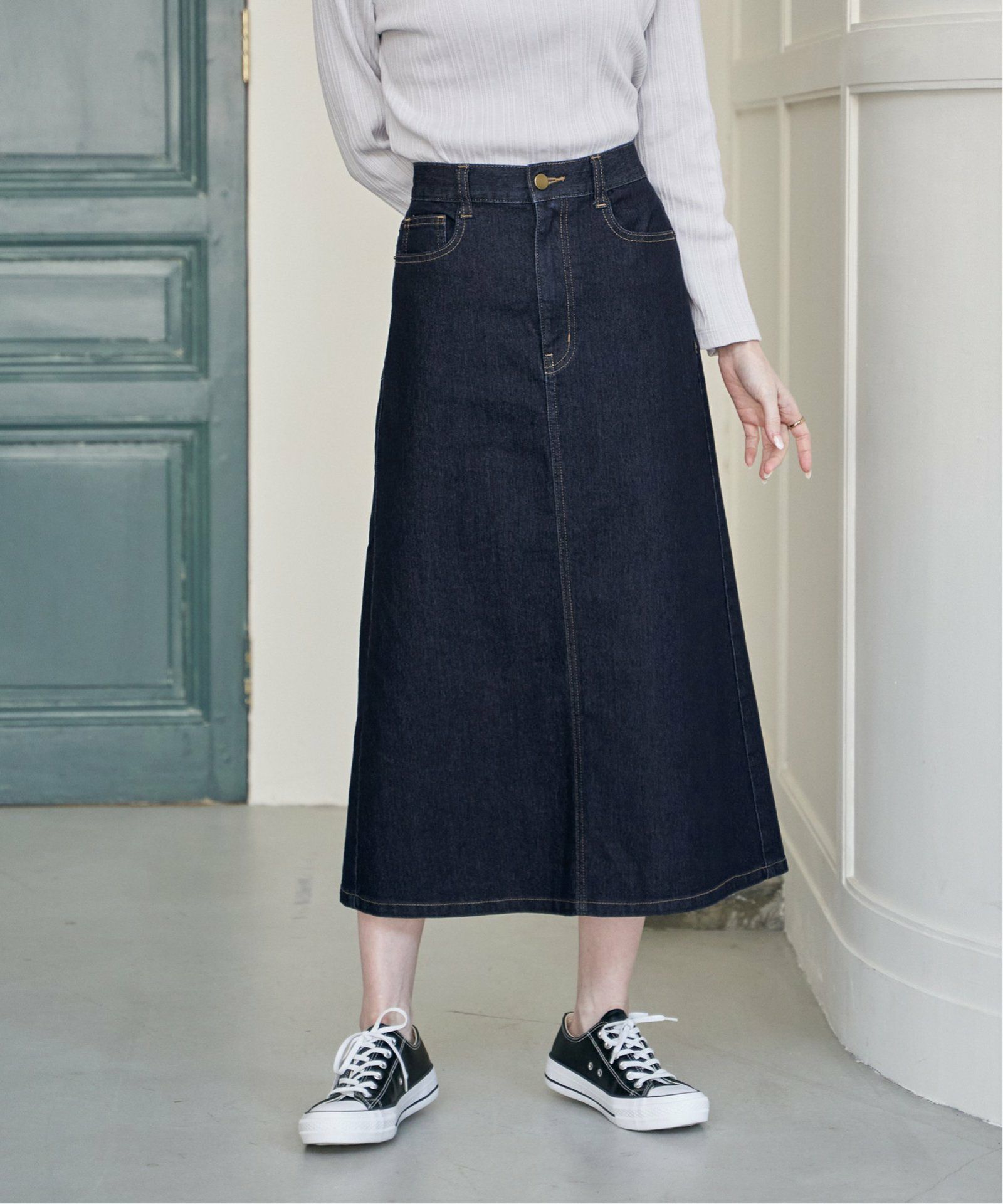 ネイビーブルー