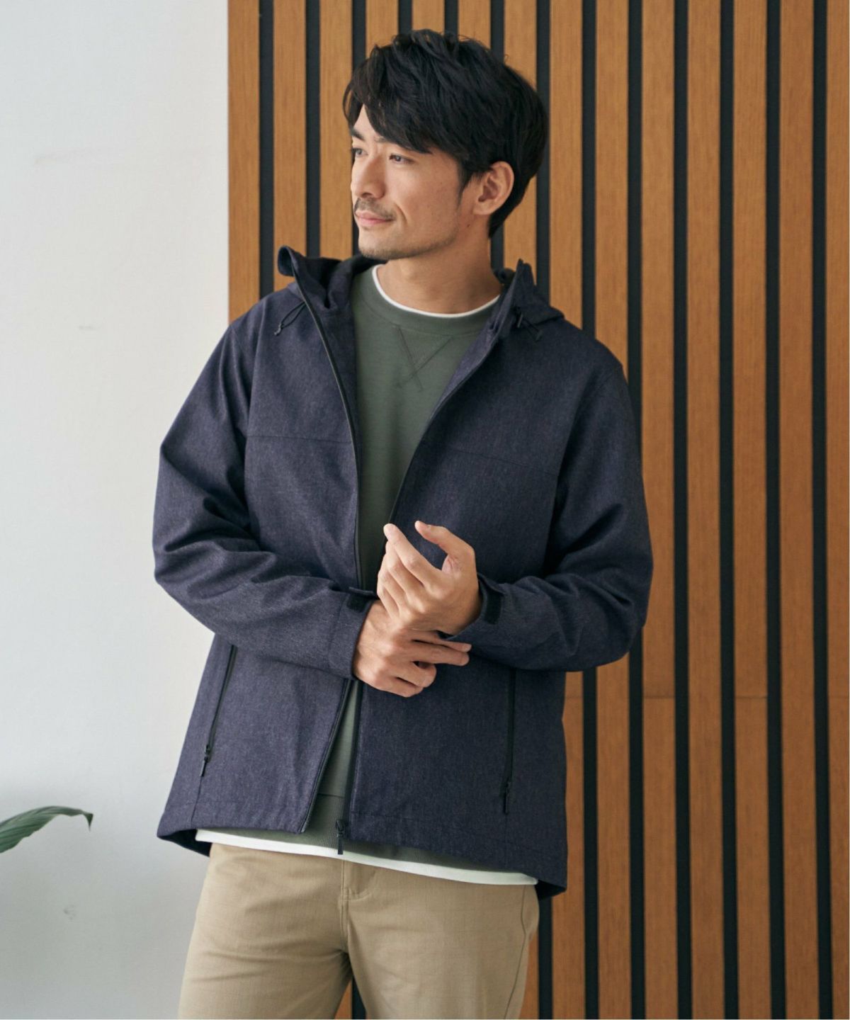 ネイビーブルー