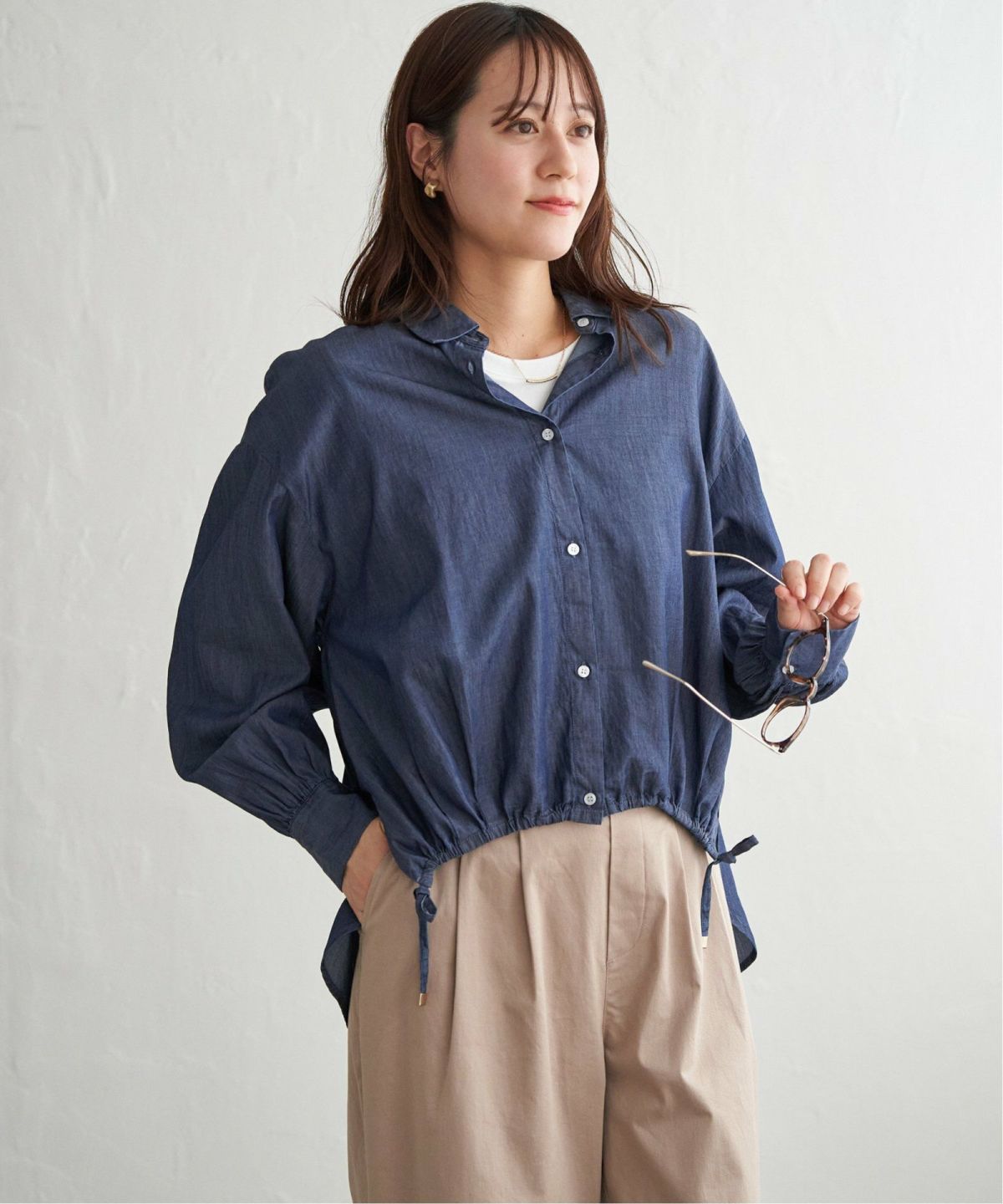 ネイビーブルー