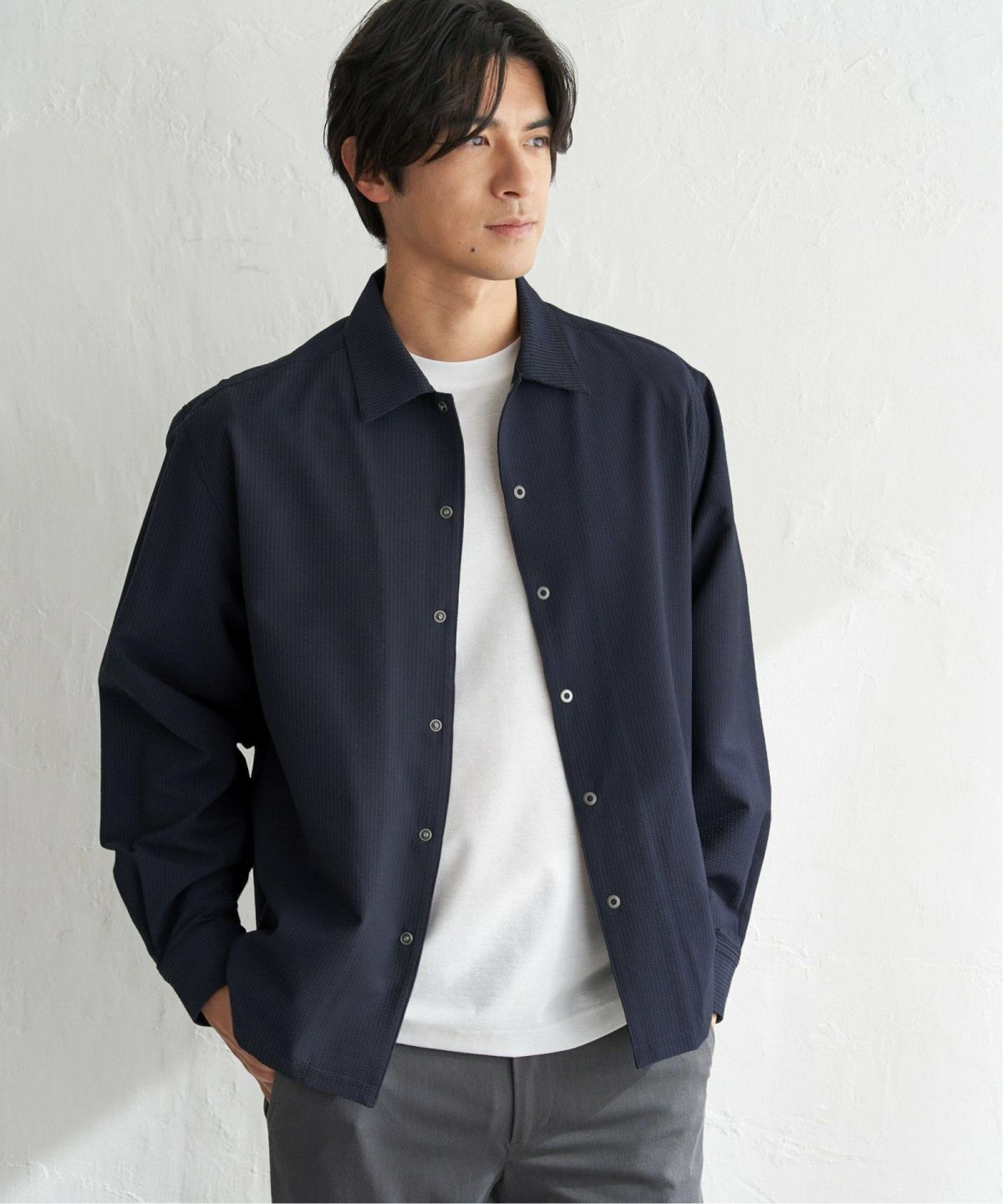 ネイビーブルー