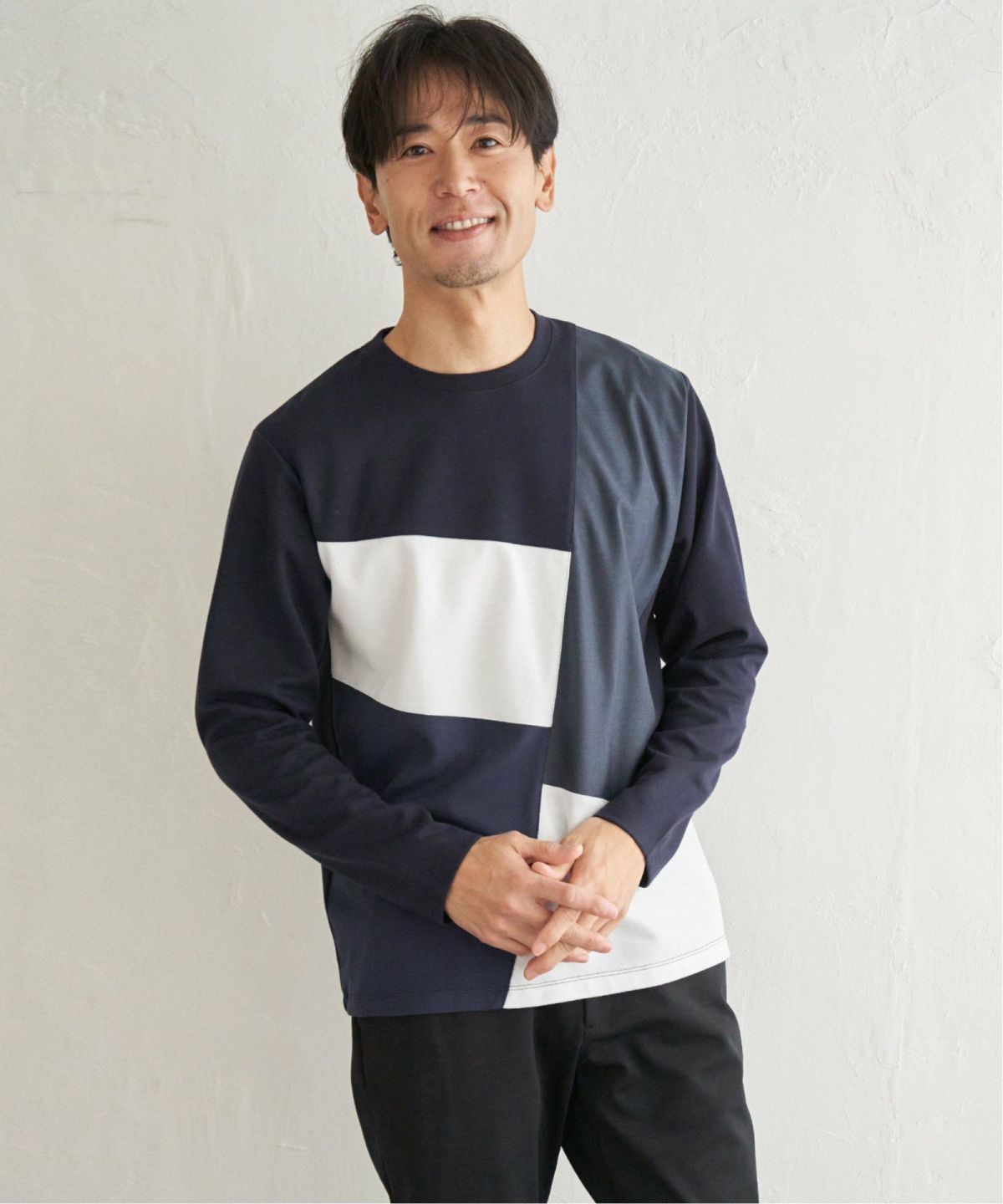 ネイビーブルー