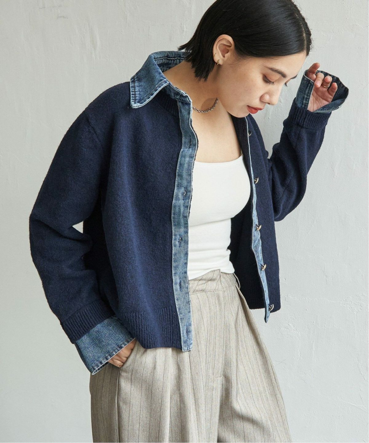 ネイビーブルー