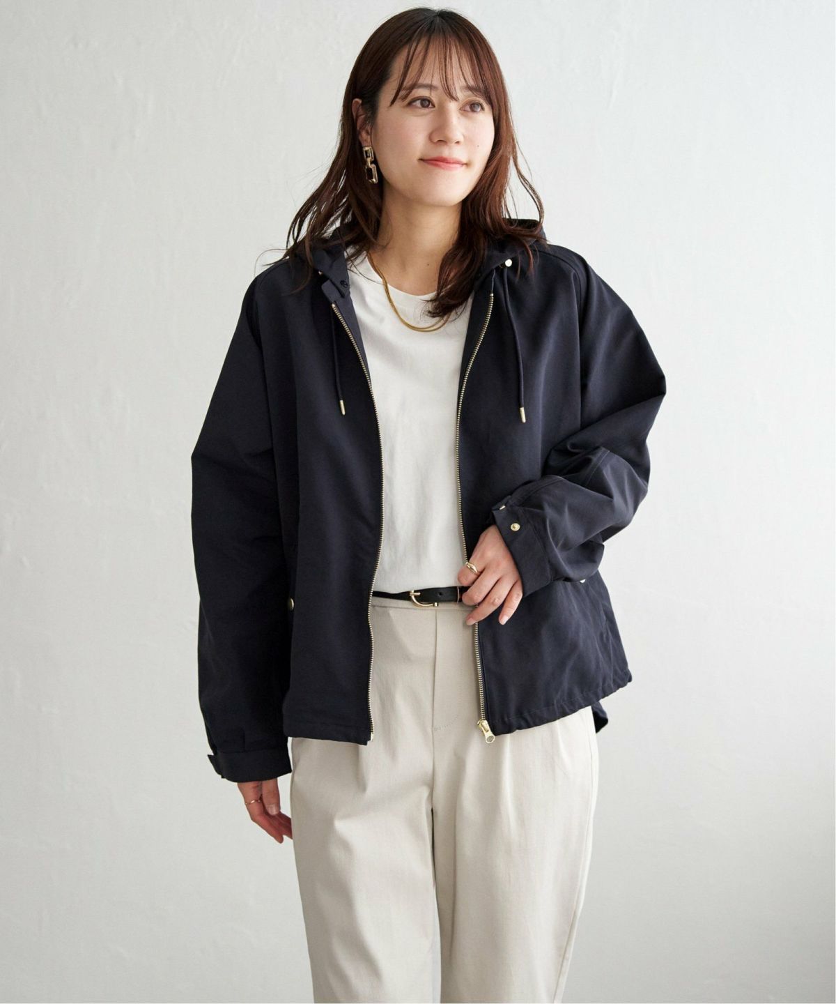 ネイビーブルー