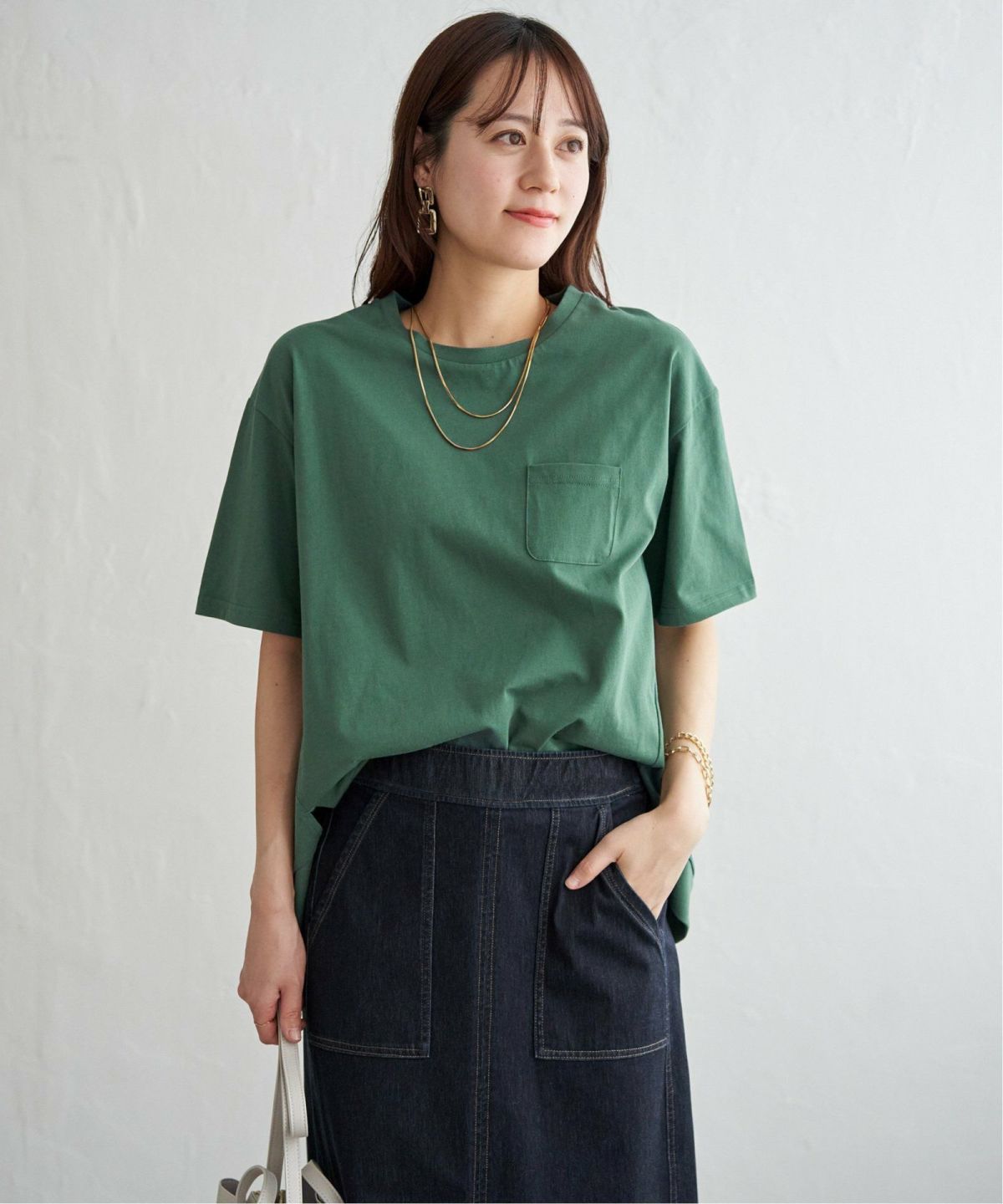 ライトグリーン