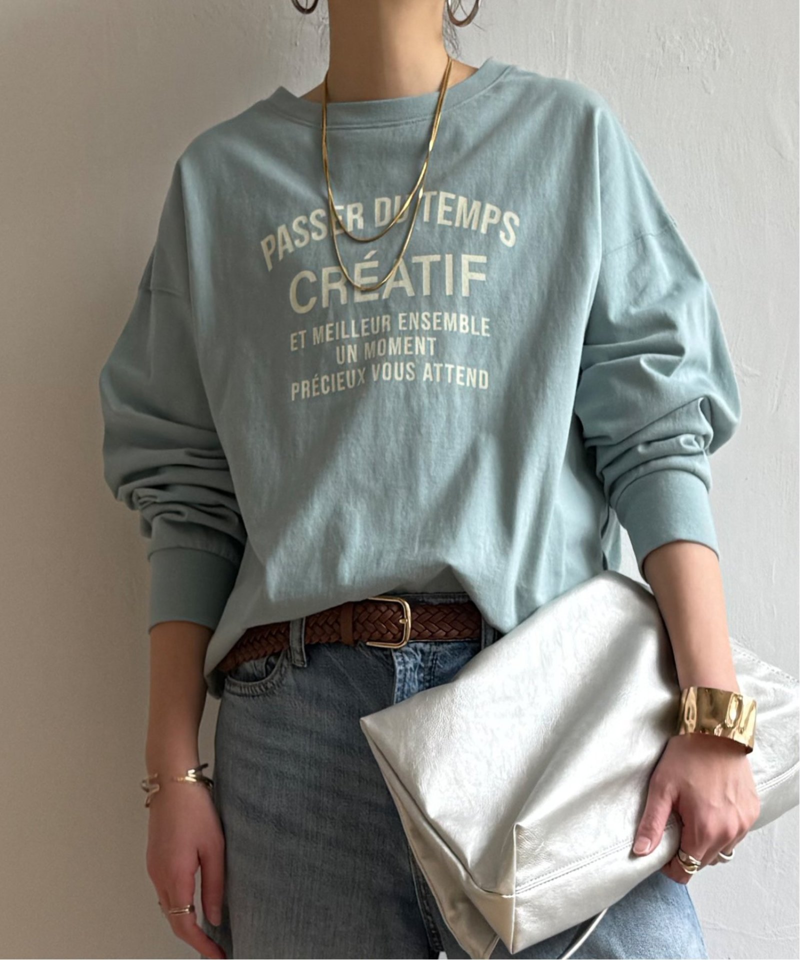 ミントグリーン