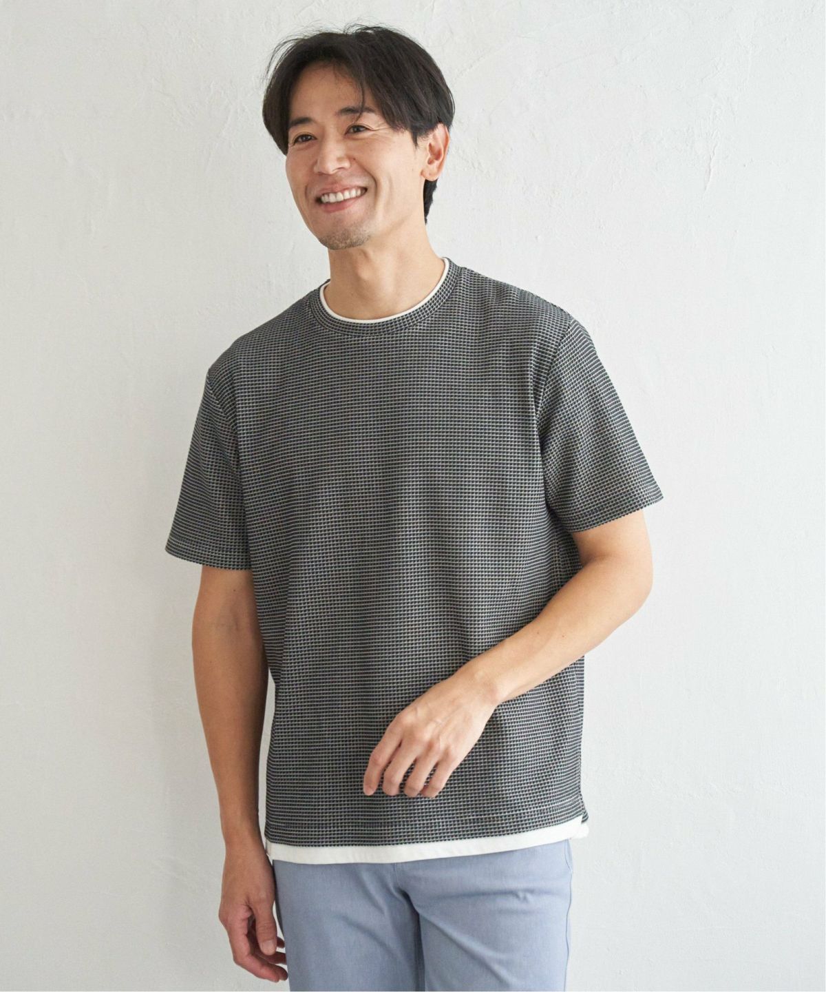 ネイビーブルー