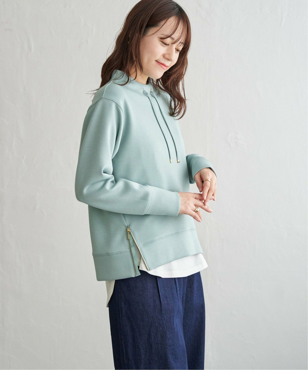 ミントグリーン