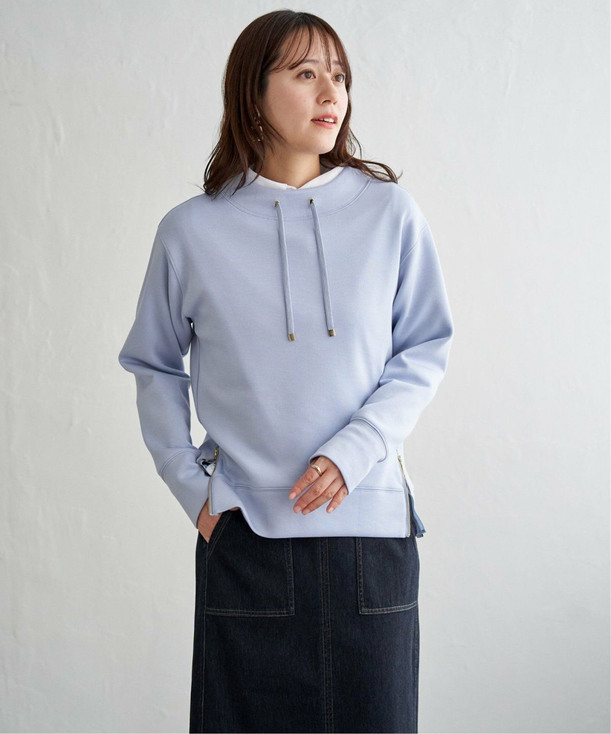 サックスブルー