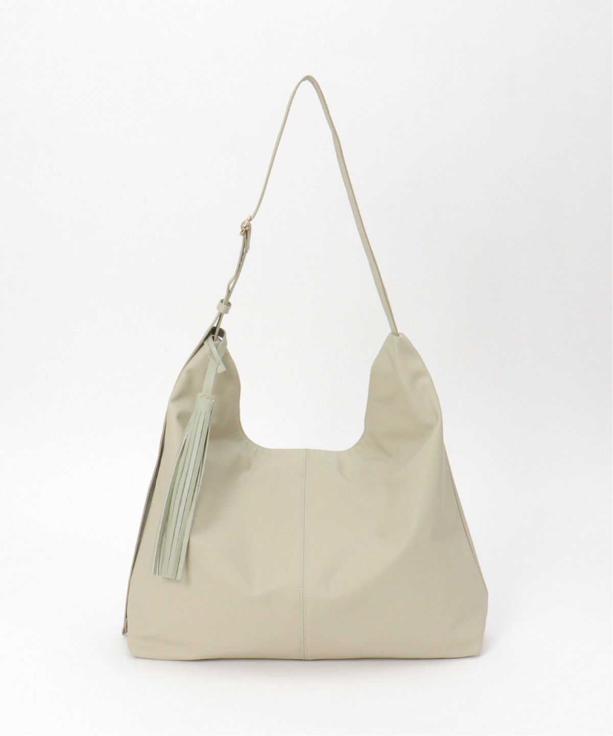 ミントグリーン