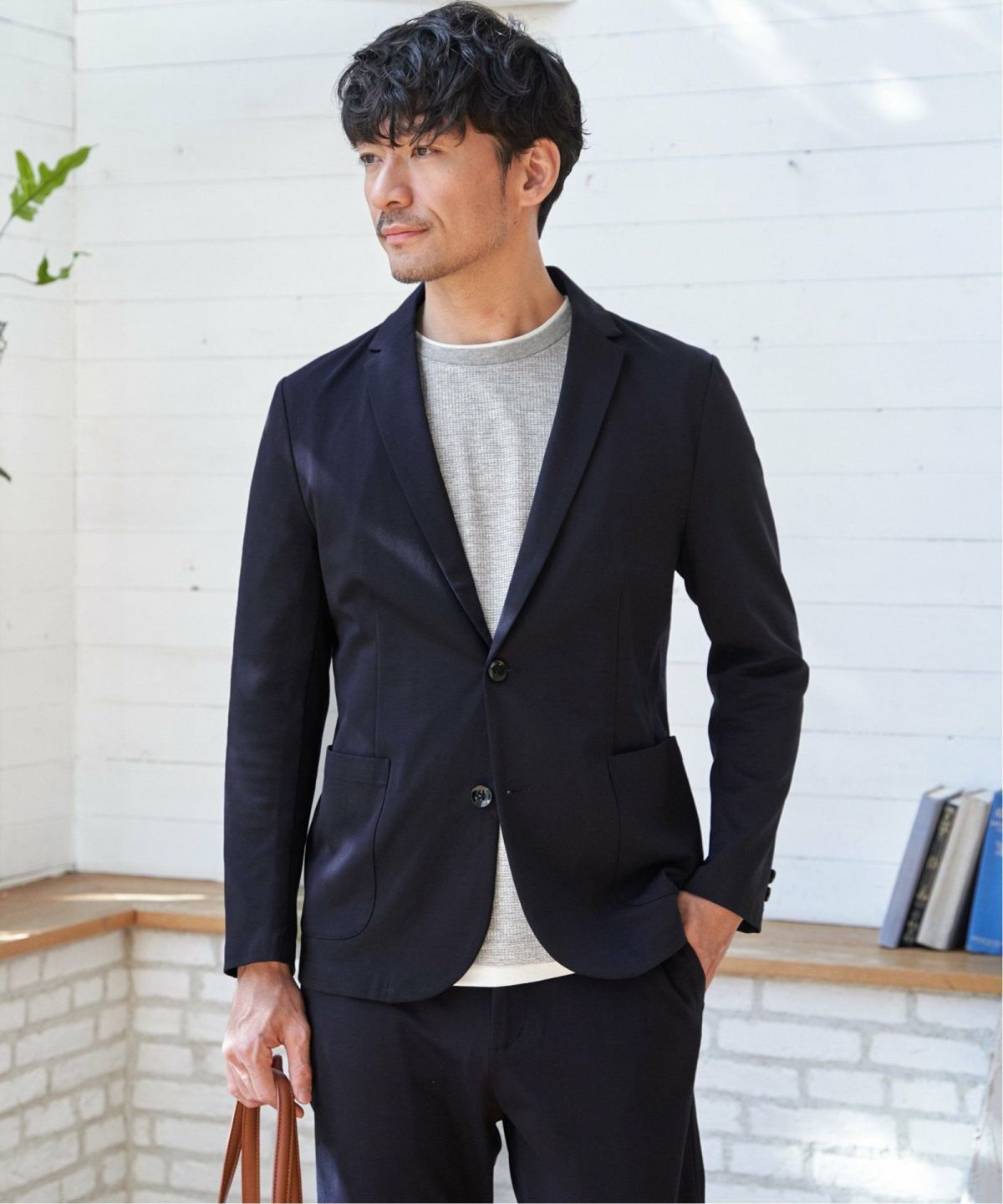 ネイビーブルー