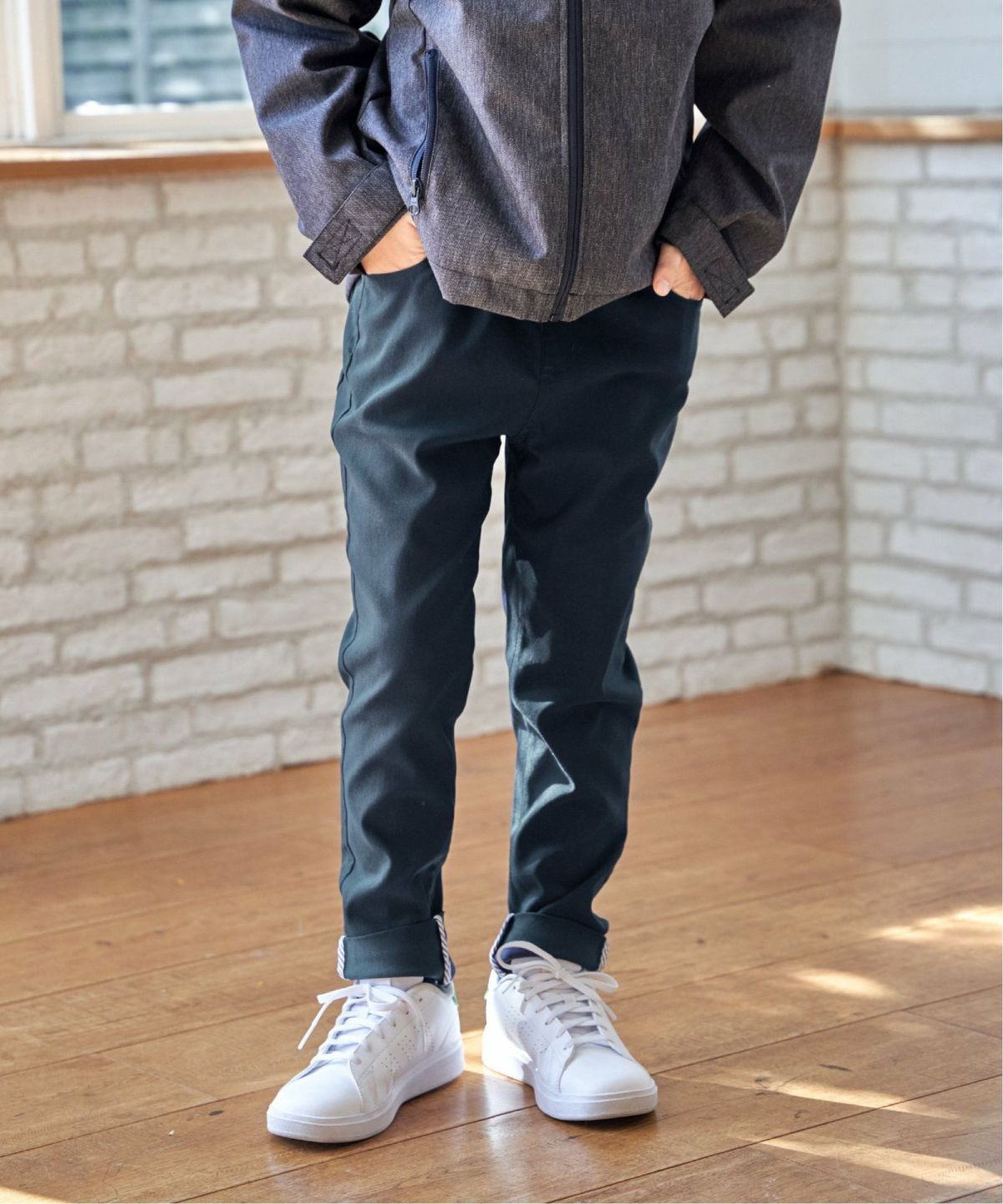 ダークネイビー