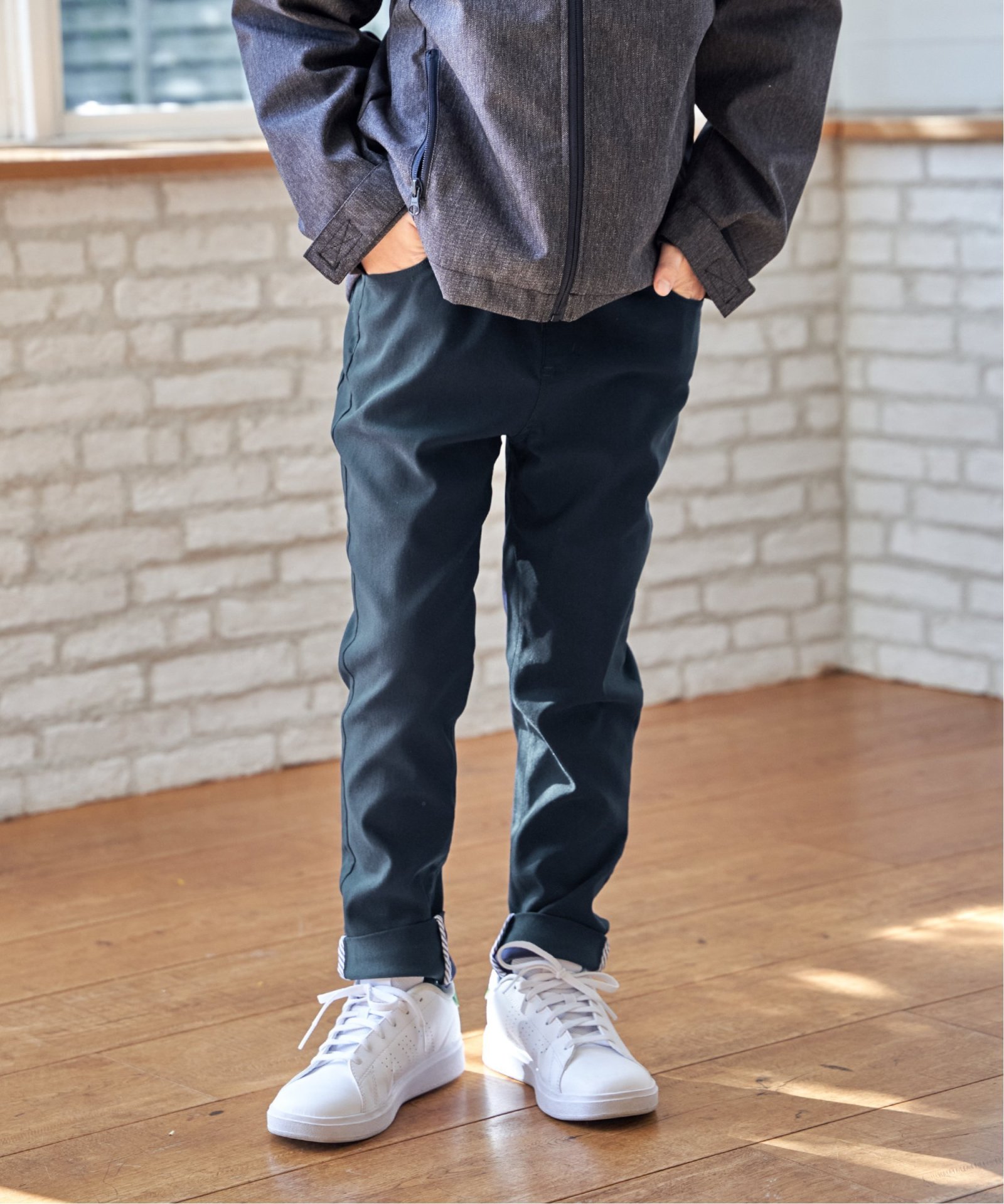 ダークネイビー