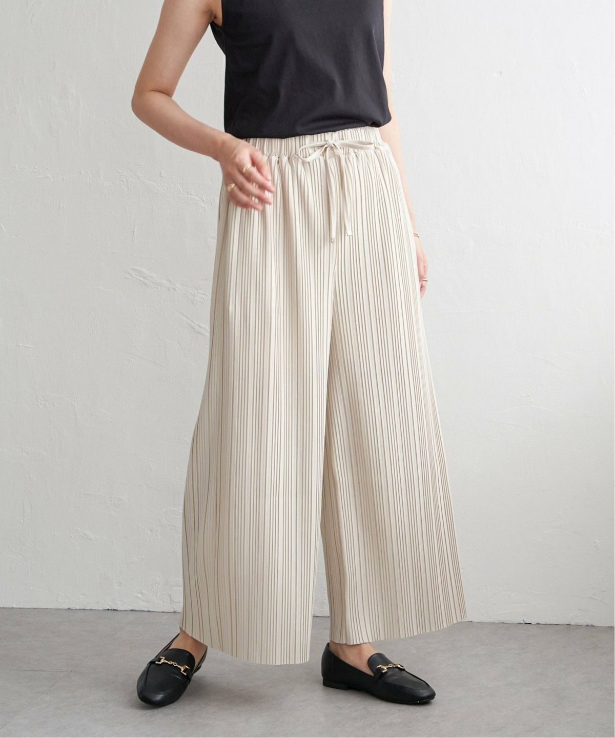 ネイビーブルー