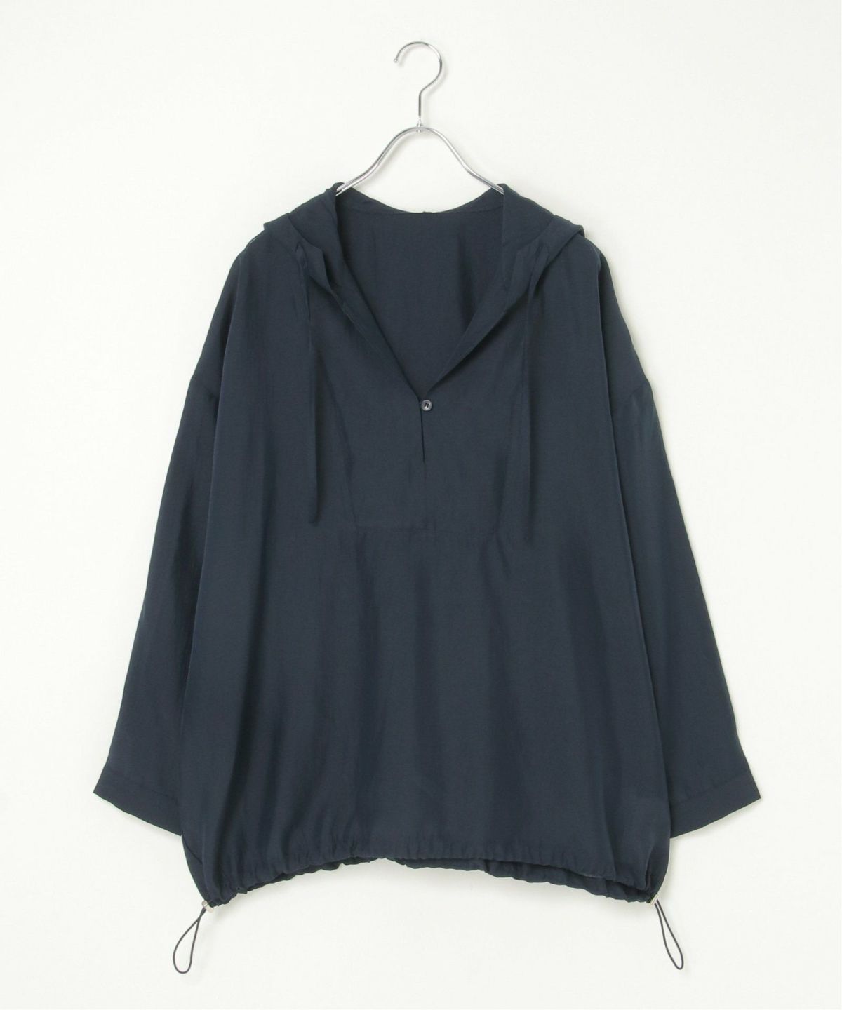 ネイビーブルー