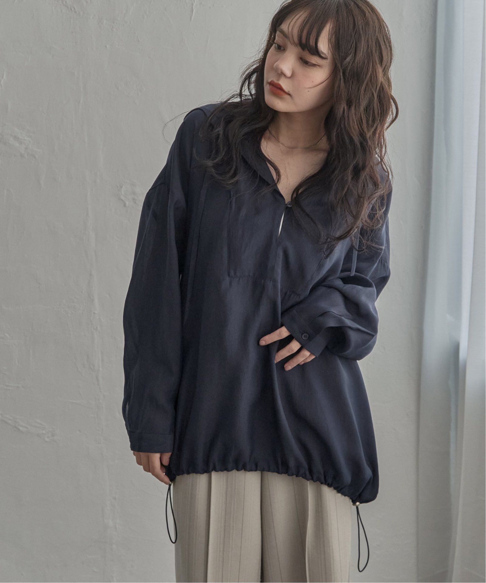 ネイビーブルー