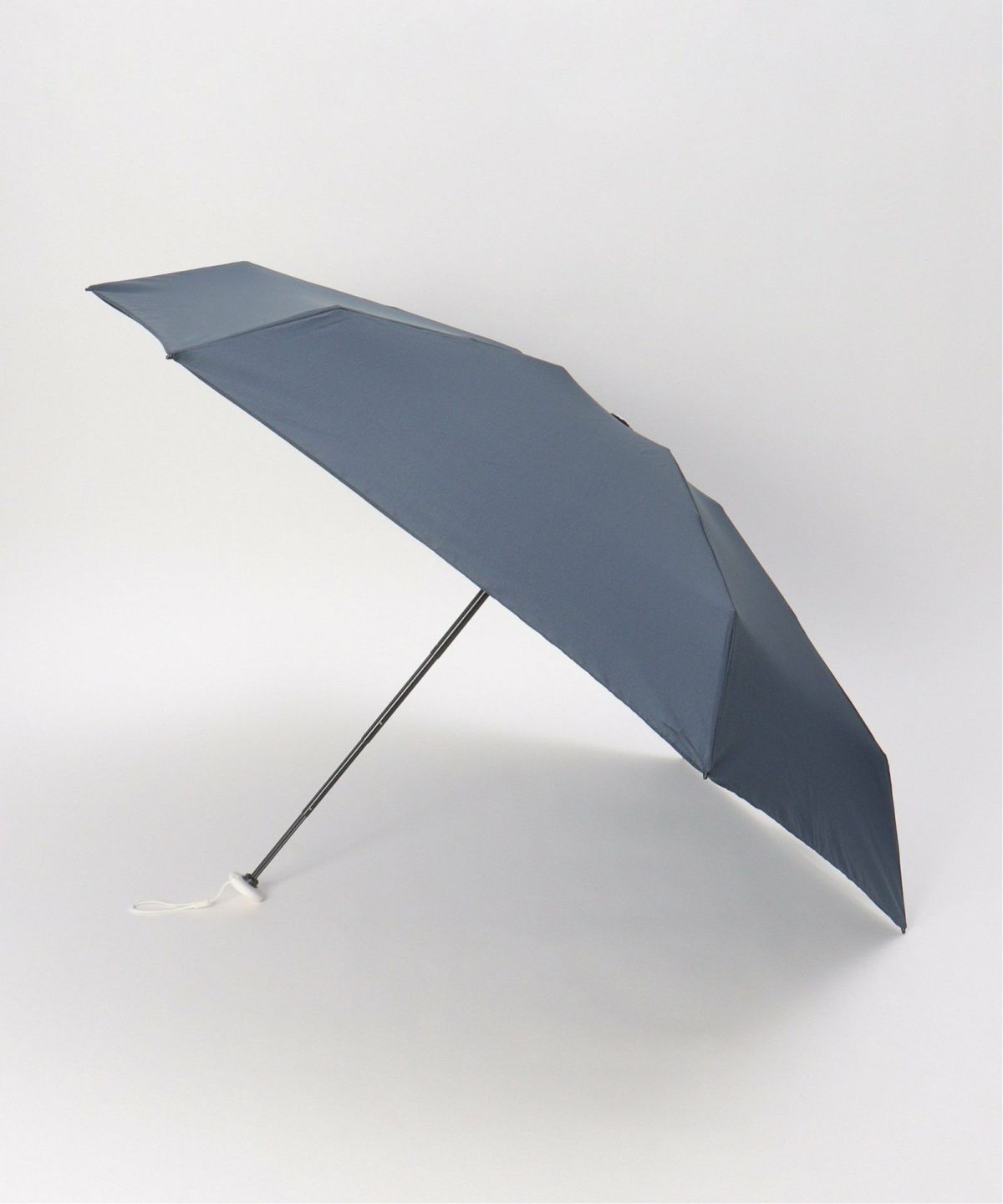 ダークネイビー