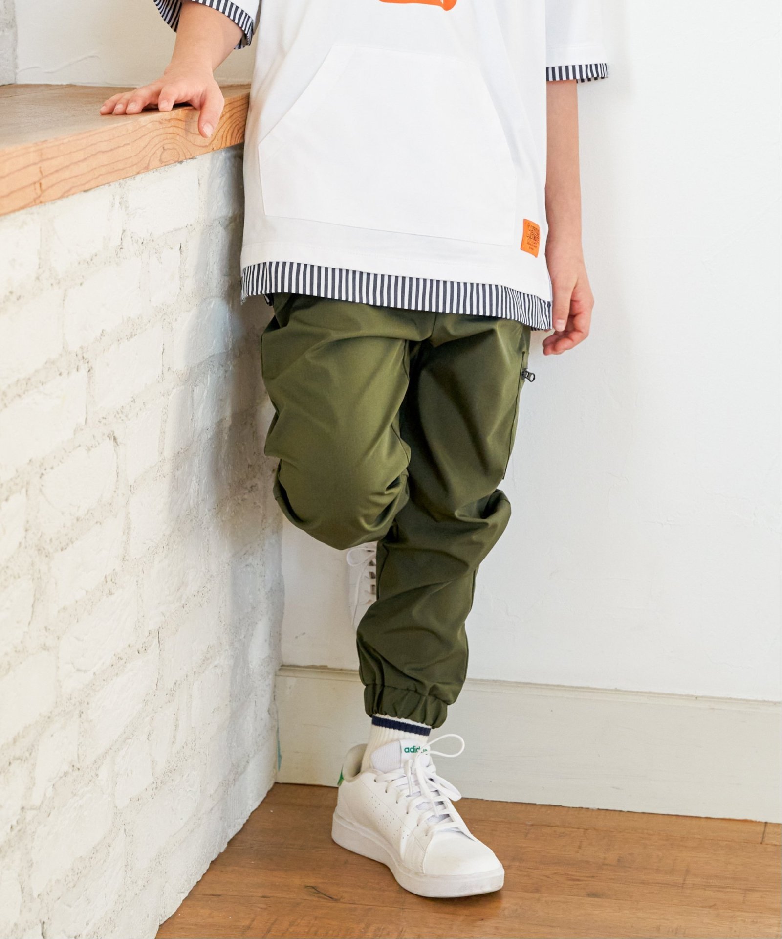 ダークオリーブ