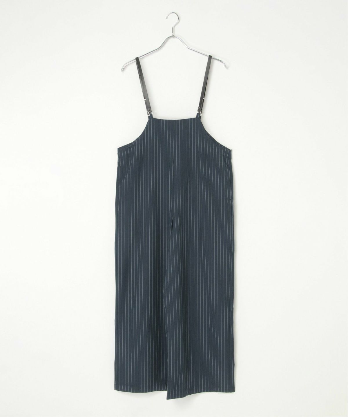 ネイビーブルー