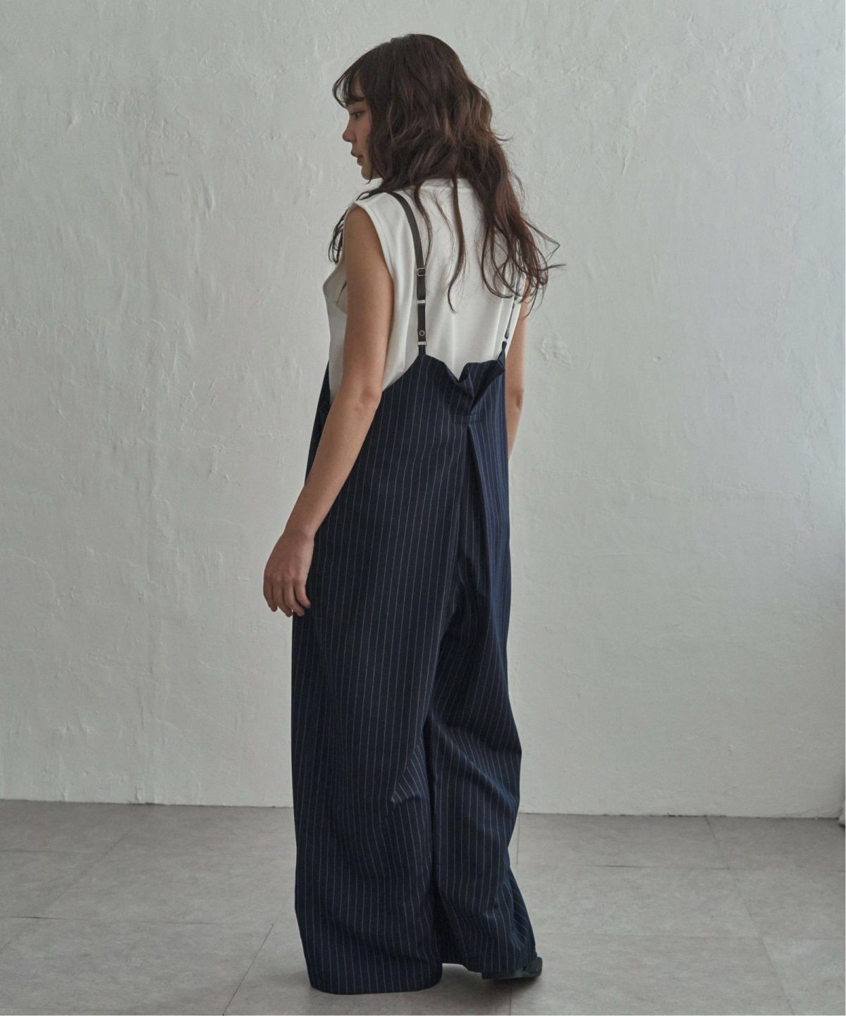 ネイビーブルー