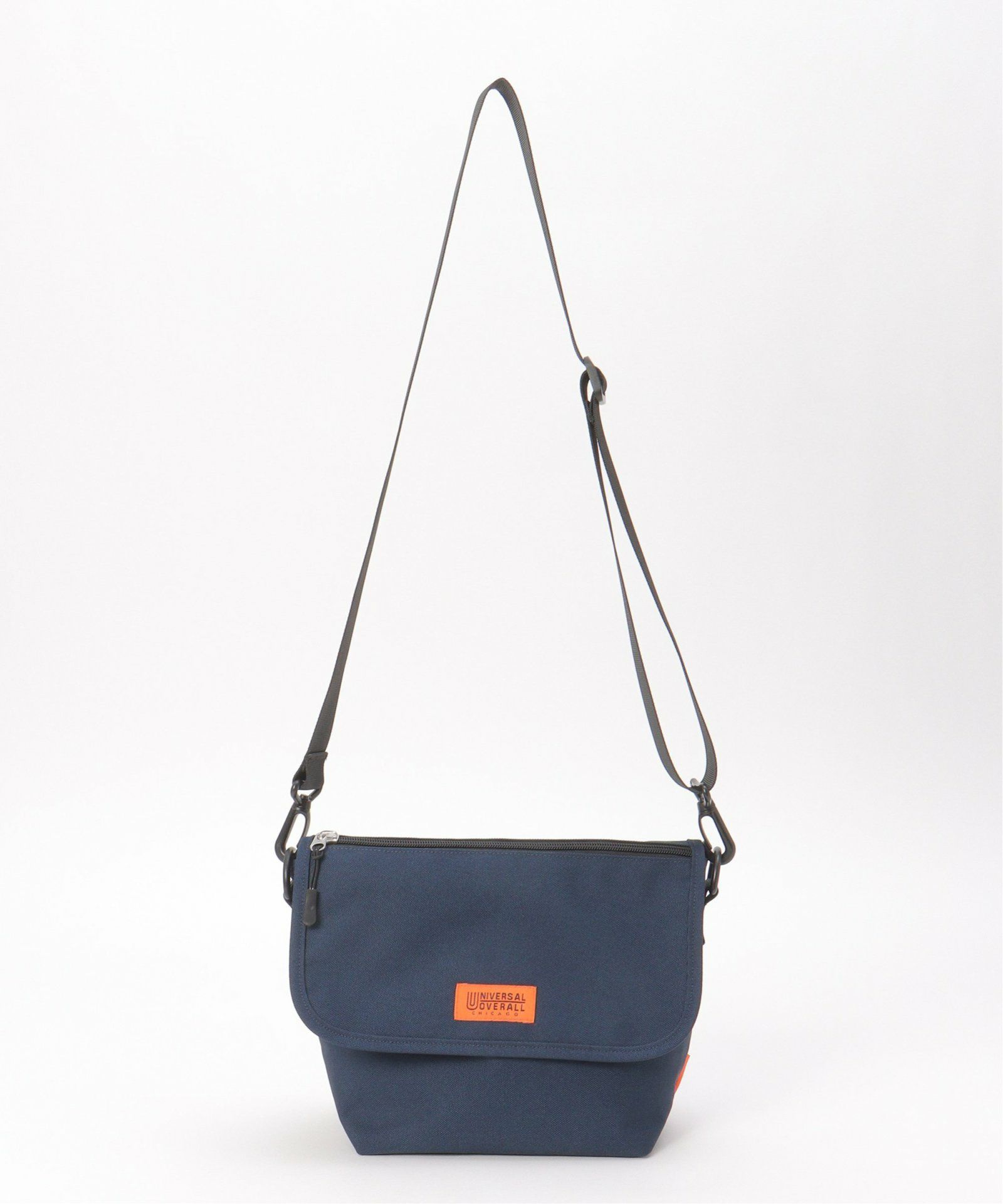 ネイビーブルー