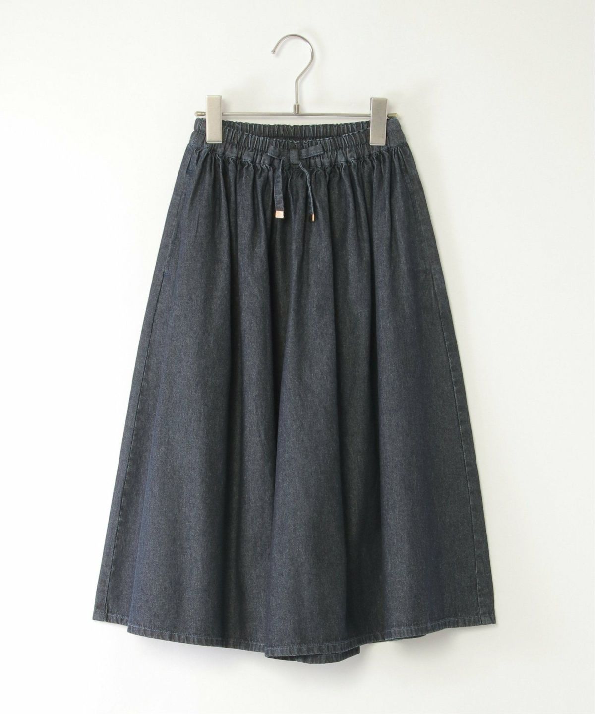 ネイビーブルー