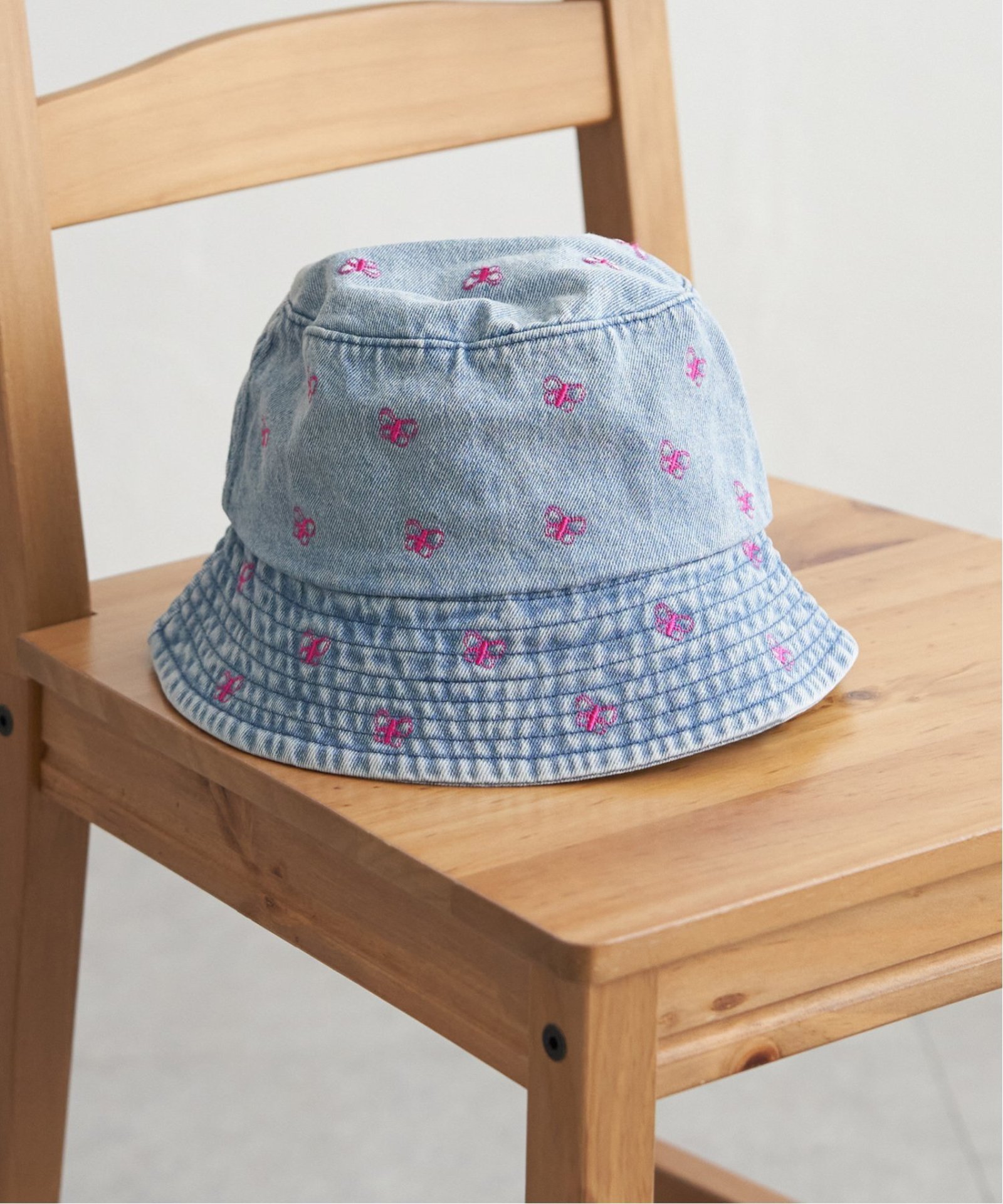 ネイビーブルー