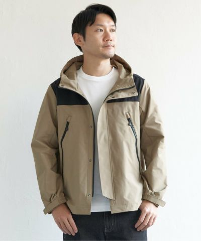 撥水ライトマウンテンパーカ