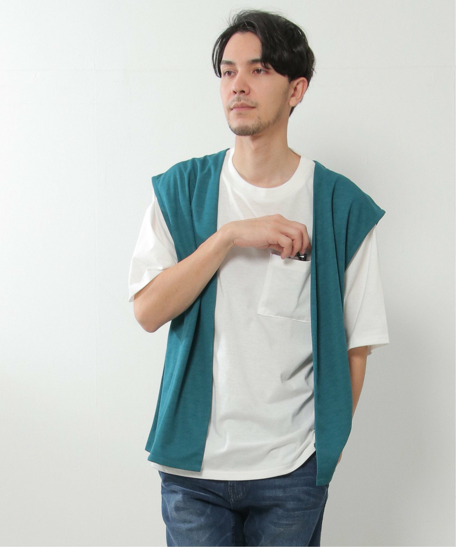 グリーン