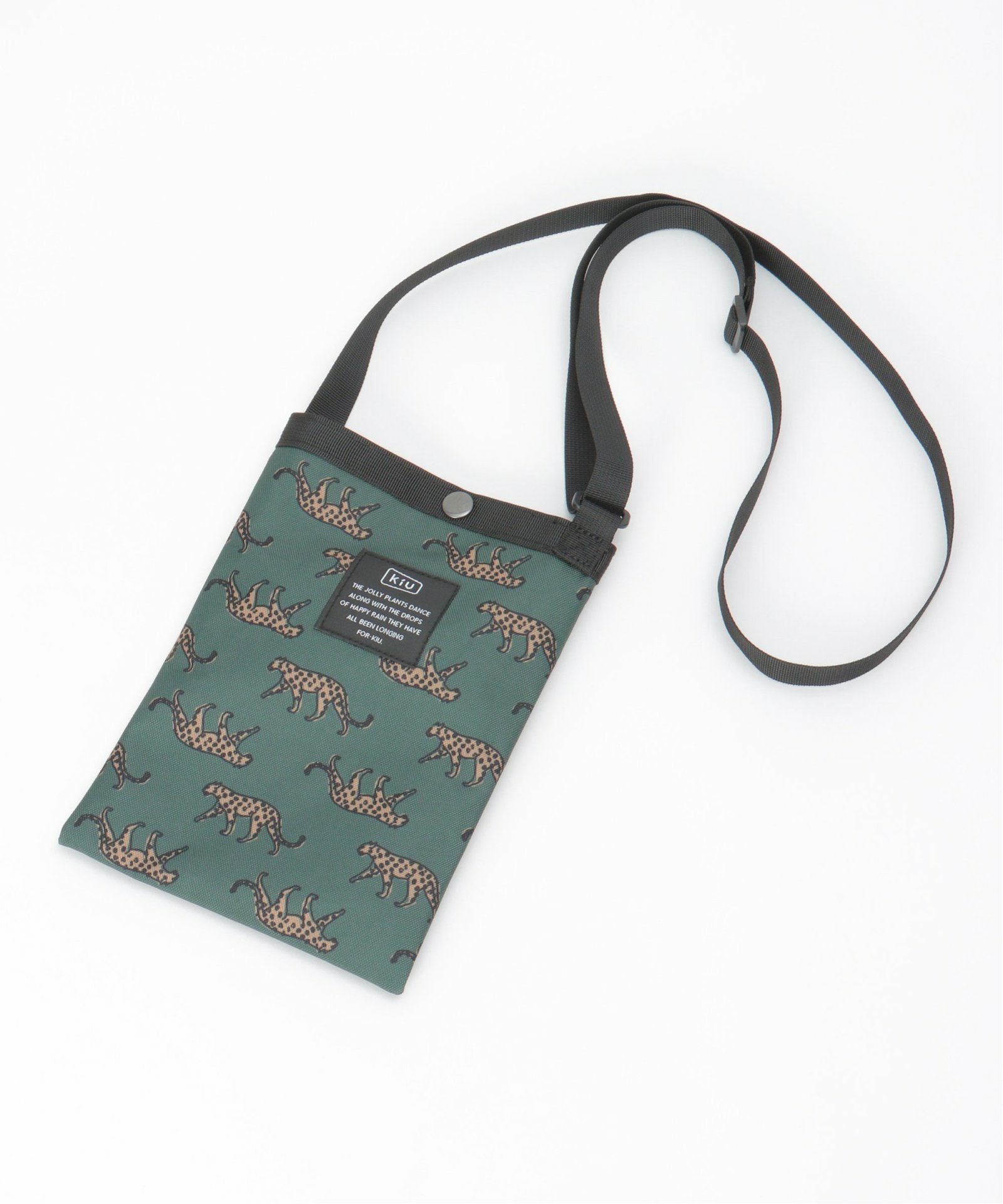 ライトグリーン