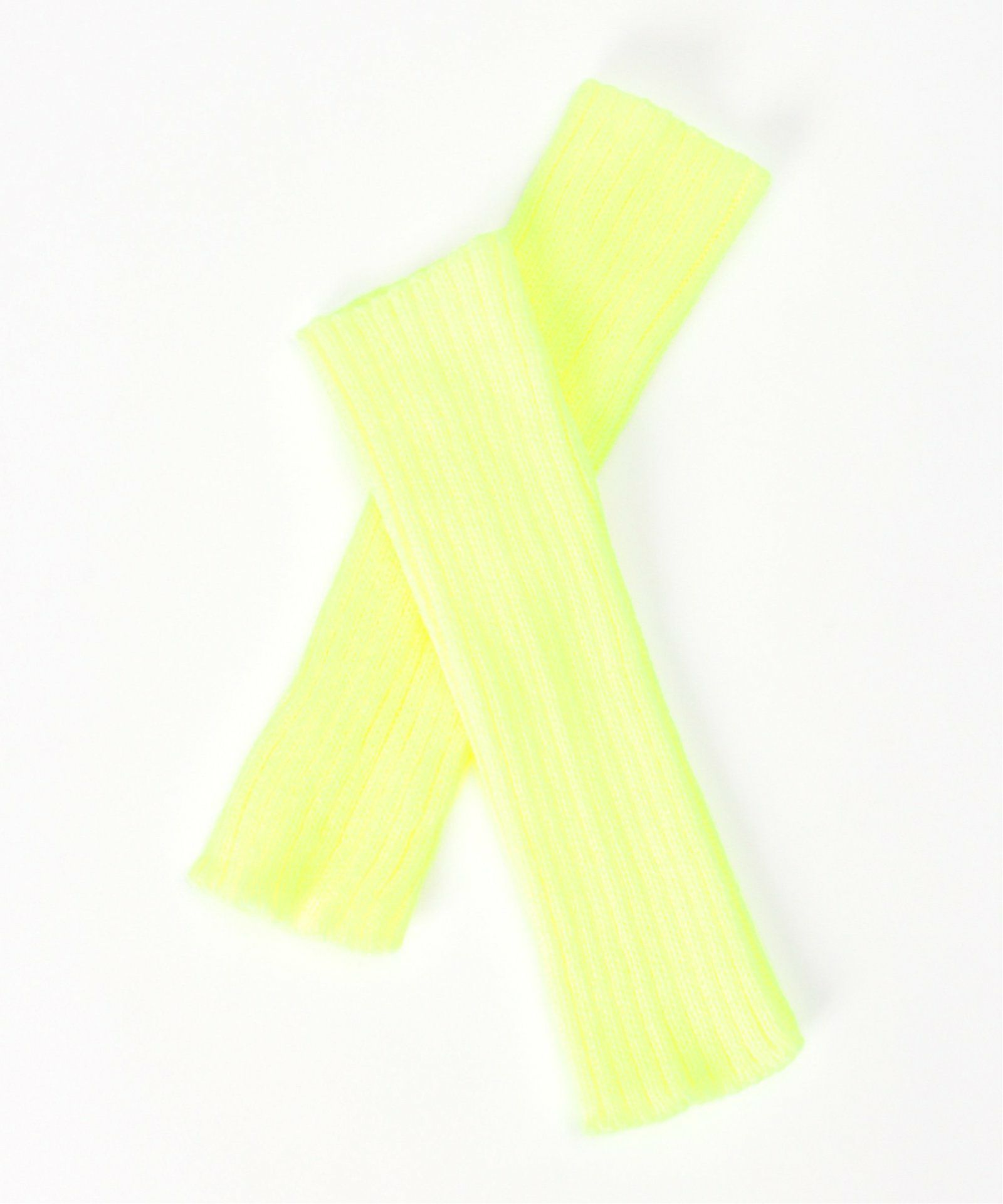 ライトイエロー