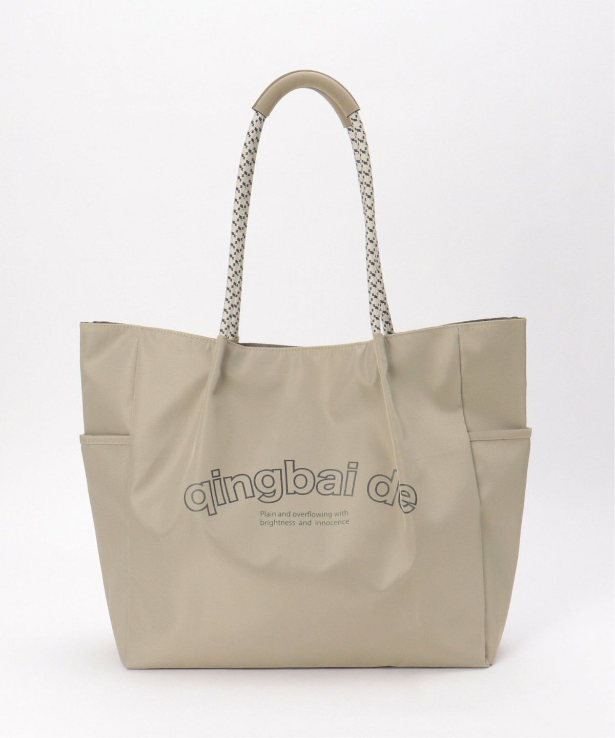 ミディアムグレー