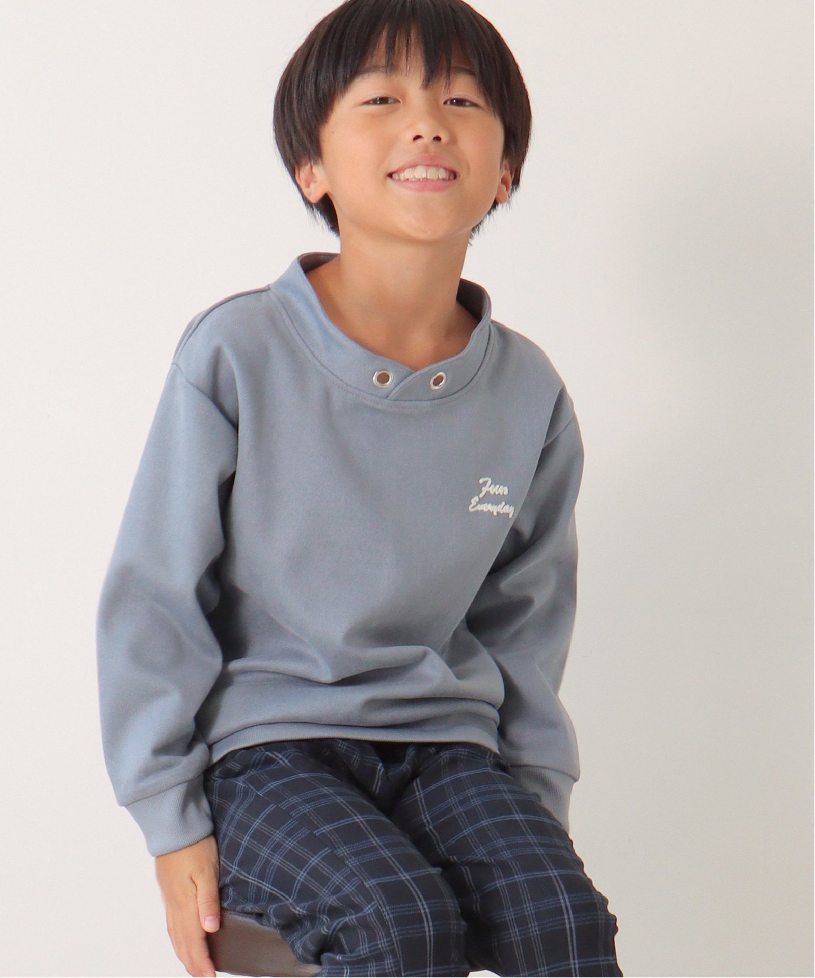 ブルー